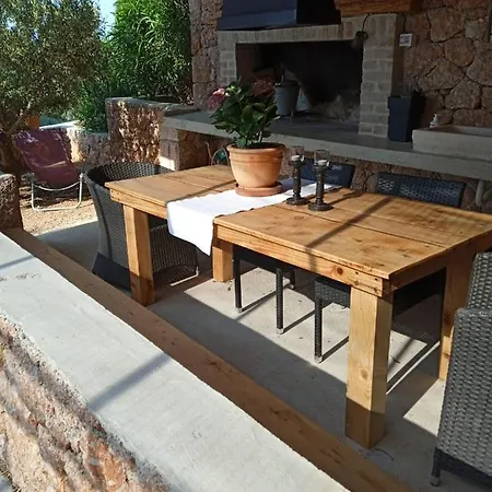 Guest house Nila Sveta Nedelja (Hvar)