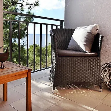 Nila Sveta Nedelja (Hvar)