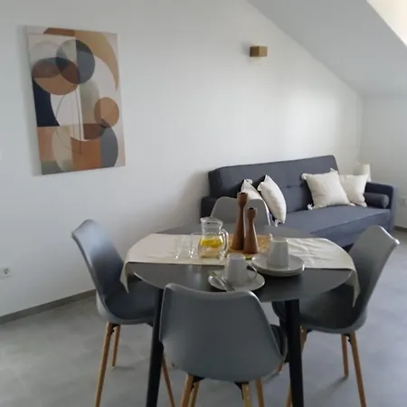 Nila Guest house